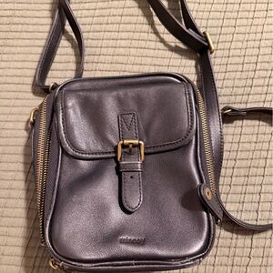 Minooy Black Crossbody Bag